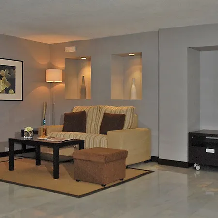 Presidente Hotel 2*