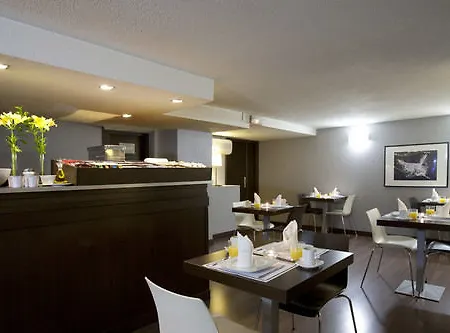 Presidente Hotel 2*