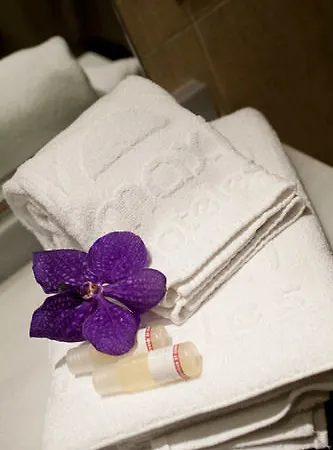 ホテル Presidente By Maxi 2*